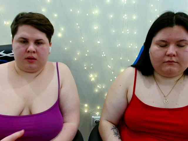 BeckyAndEllen webcam
