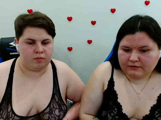 BeckyAndEllen webcam
