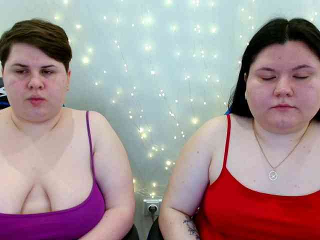 BeckyAndEllen webcam