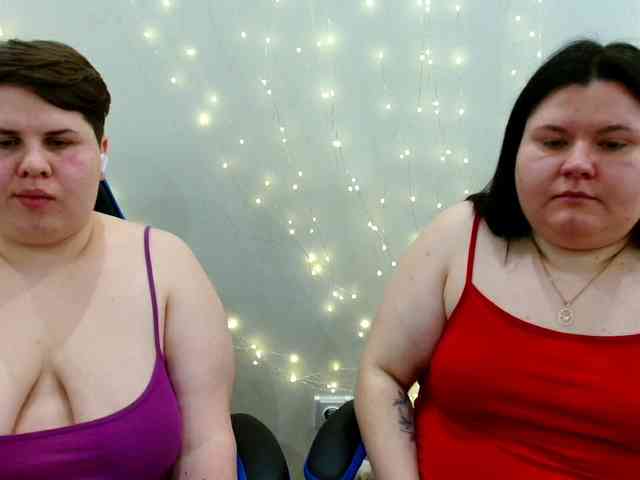 BeckyAndEllen webcam