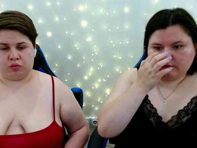 BeckyAndEllen webcam