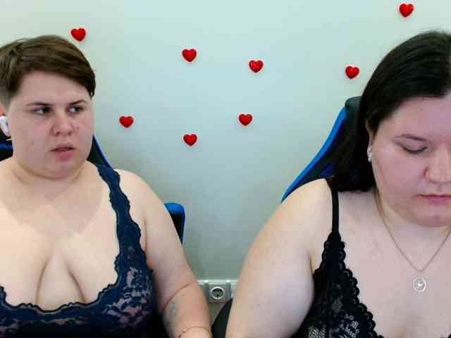 BeckyAndEllen webcam