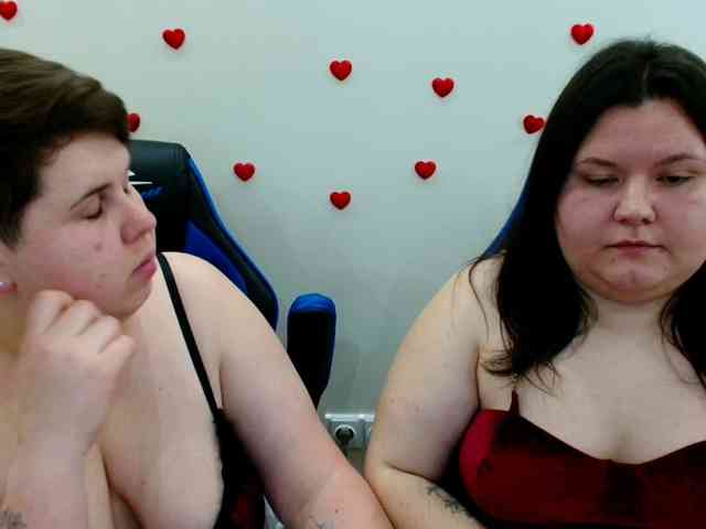 BeckyAndEllen webcam