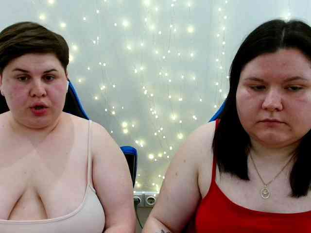 BeckyAndEllen webcam