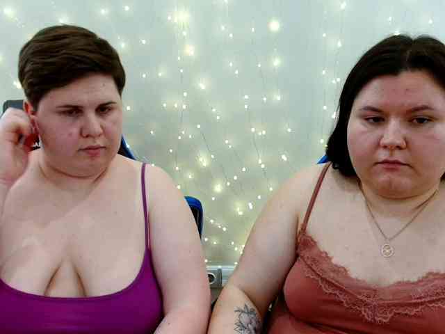 BeckyAndEllen Sex Cam Show