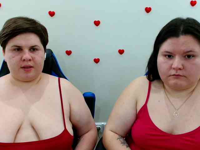 BeckyAndEllen webcam