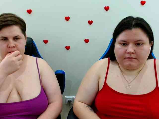 BeckyAndEllen webcam