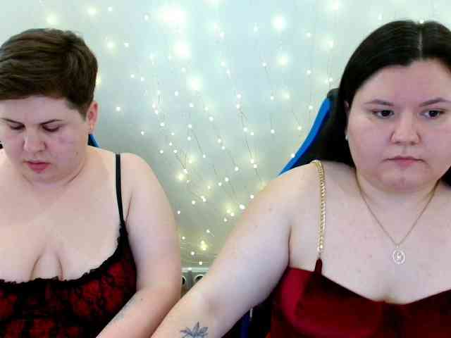 BeckyAndEllen webcam