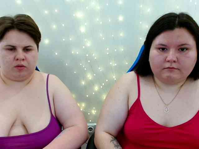 BeckyAndEllen webcam