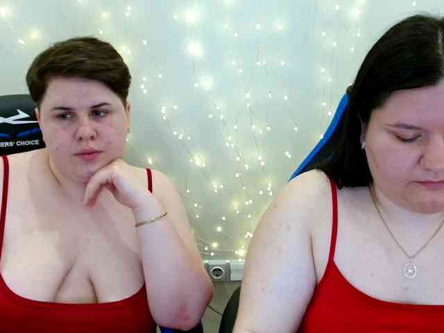 BeckyAndEllen webcam