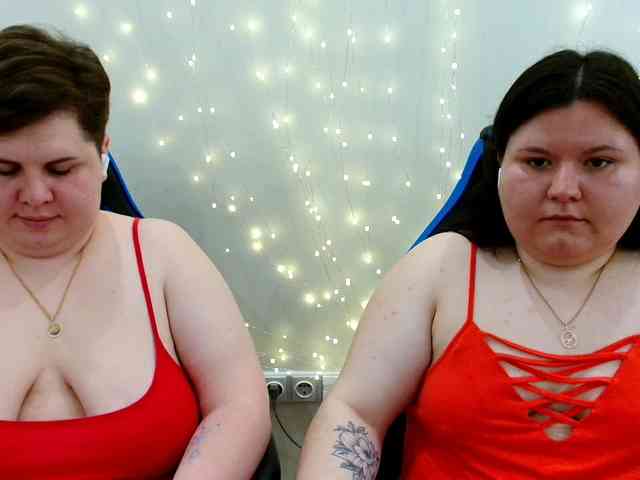 BeckyAndEllen webcam
