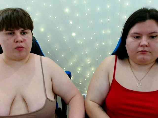 BeckyAndEllen webcam
