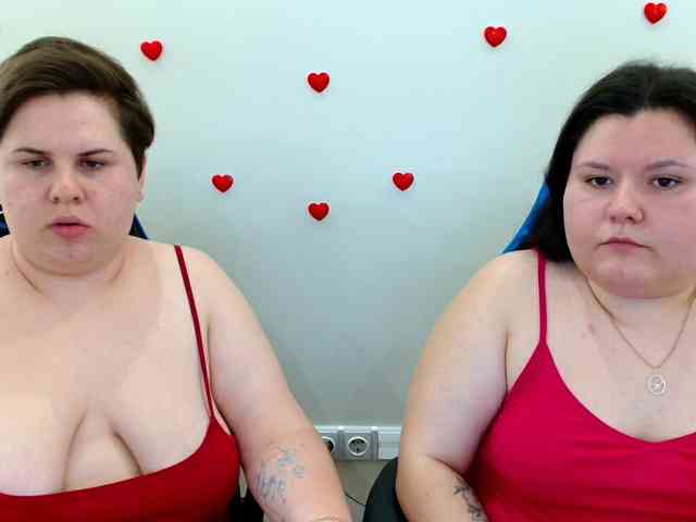 BeckyAndEllen webcam