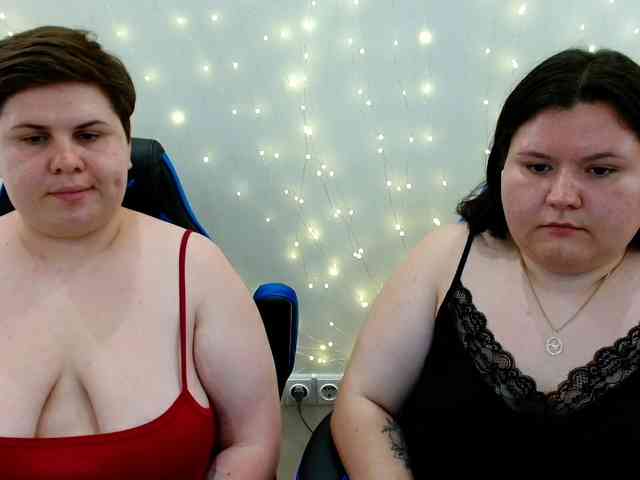 Модель: BeckyAndEllen