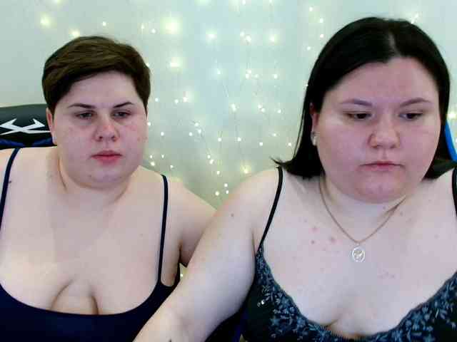 BeckyAndEllen webcam