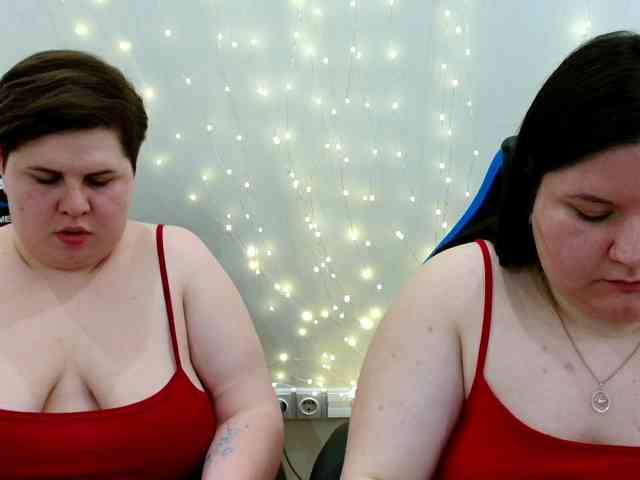 BeckyAndEllen webcam
