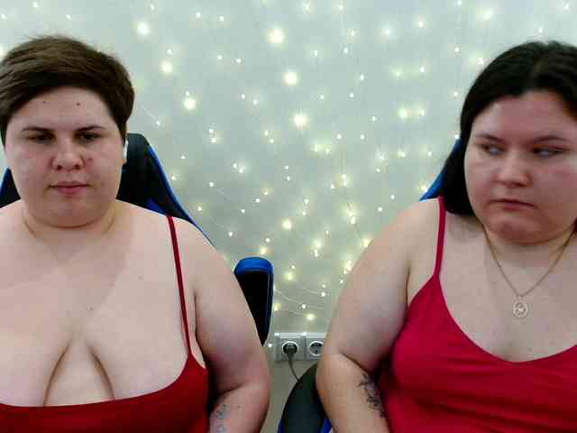 BeckyAndEllen webcam