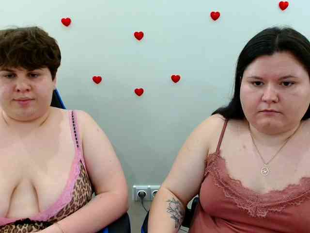 BeckyAndEllen webcam