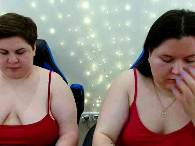 BeckyAndEllen webcam