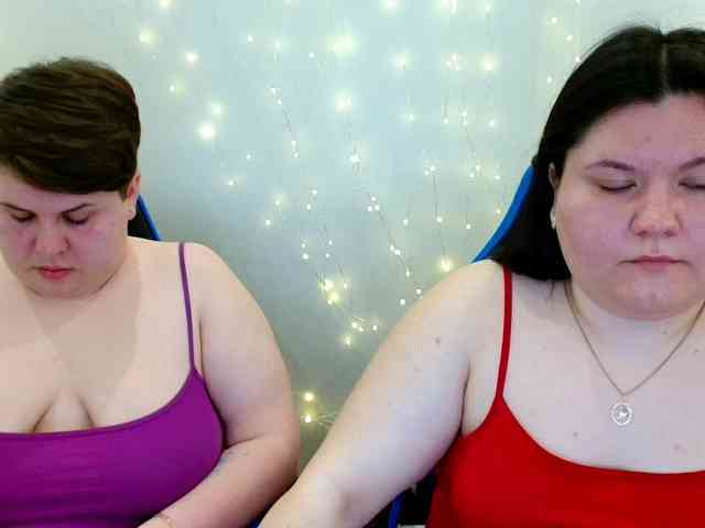 BeckyAndEllen webcam