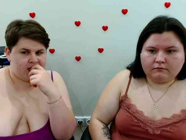 BeckyAndEllen webcam