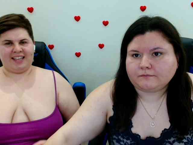 BeckyAndEllen webcam