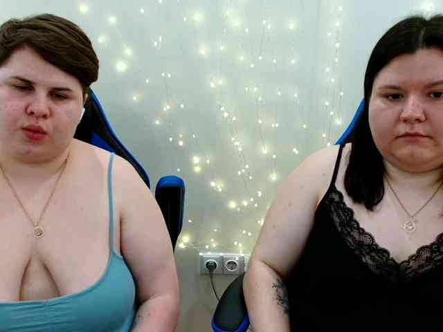 BeckyAndEllen webcam