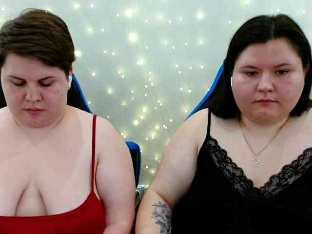 BeckyAndEllen webcam