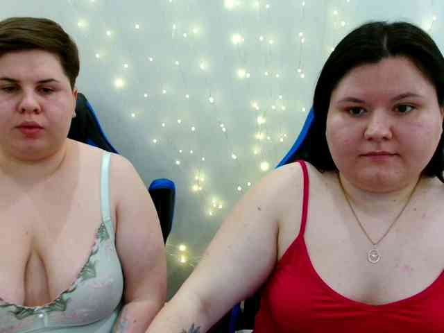 BeckyAndEllen webcam