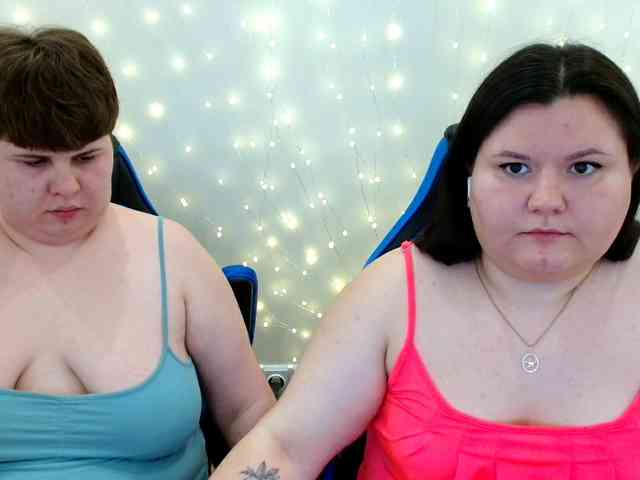 BeckyAndEllen Sex Cam Show