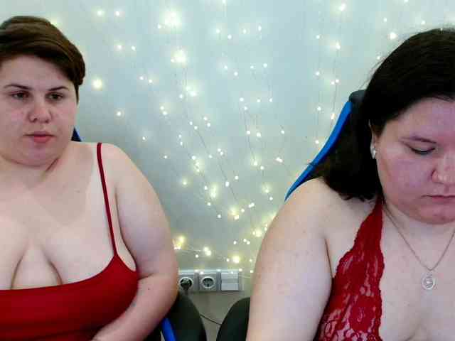 BeckyAndEllen webcam