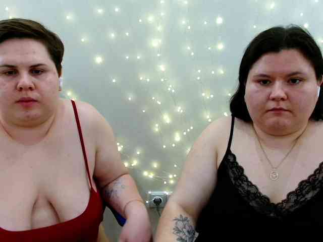 BeckyAndEllen webcam