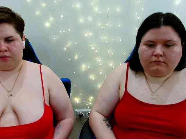 BeckyAndEllen webcam