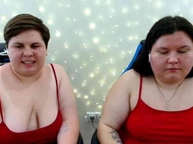 BeckyAndEllen webcam