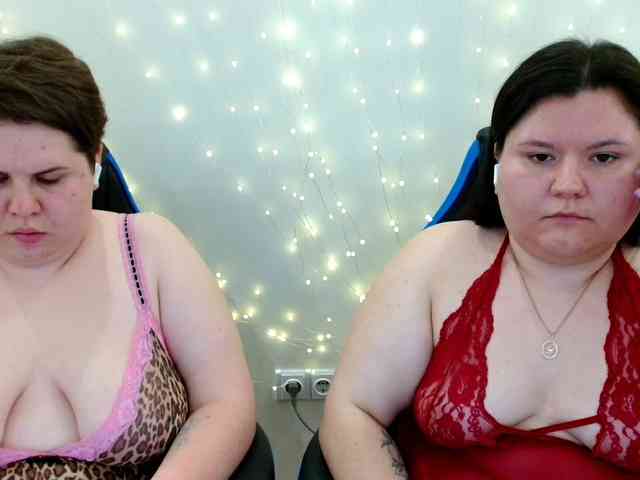 BeckyAndEllen webcam