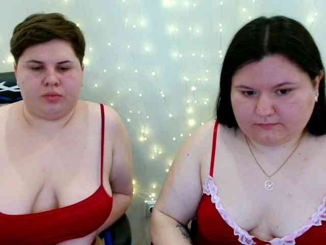 BeckyAndEllen webcam