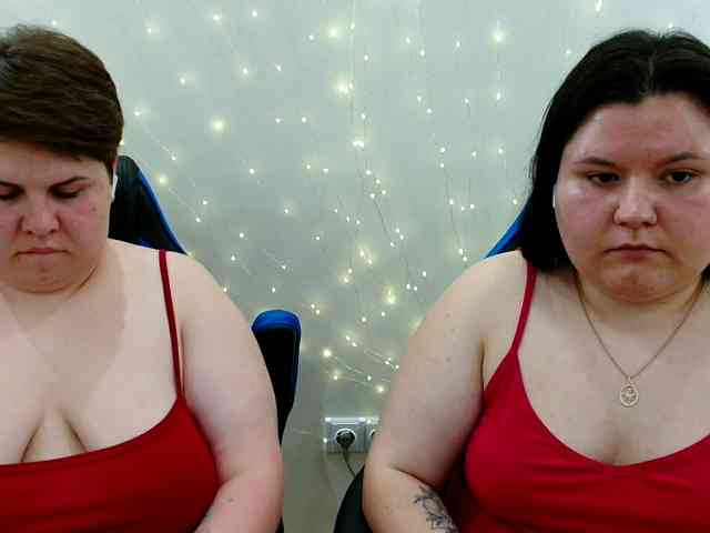 BeckyAndEllen webcam