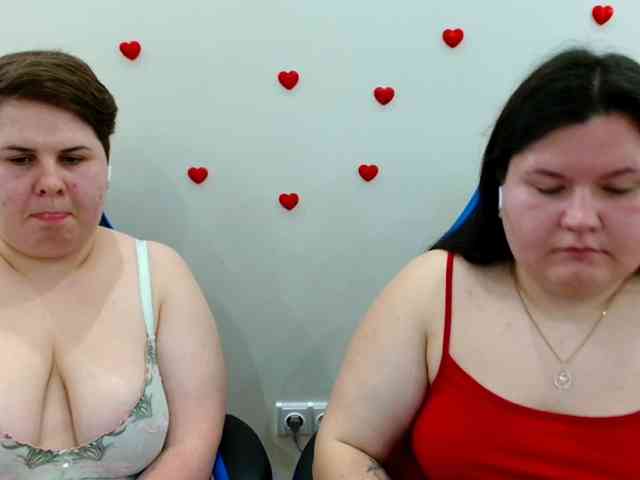BeckyAndEllen webcam