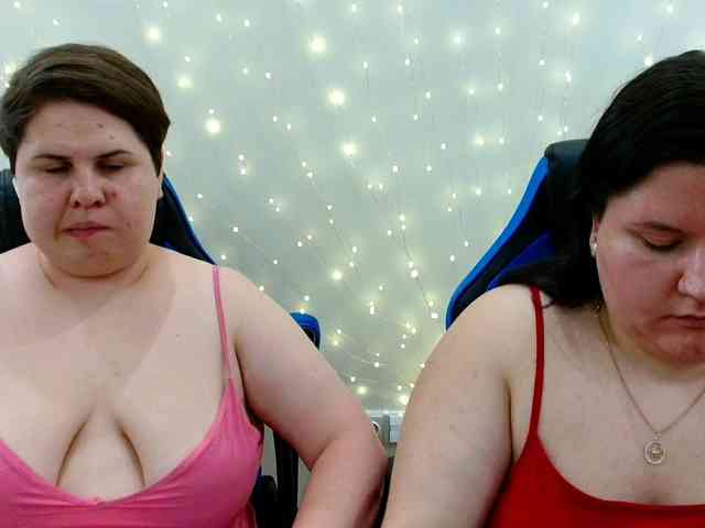 BeckyAndEllen webcam