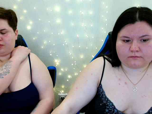 BeckyAndEllen webcam