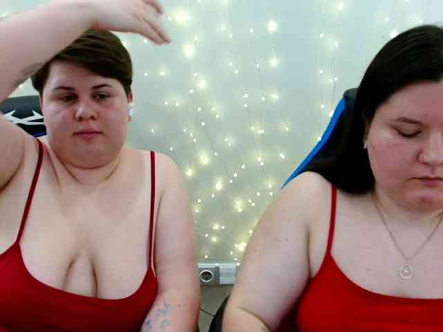 BeckyAndEllen webcam
