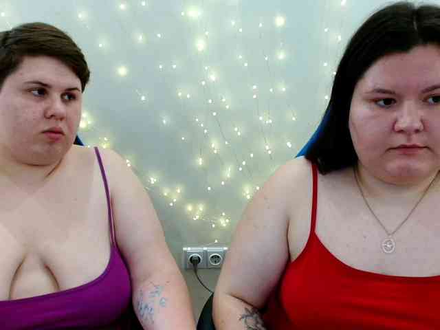 BeckyAndEllen webcam