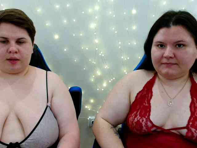 BeckyAndEllen webcam