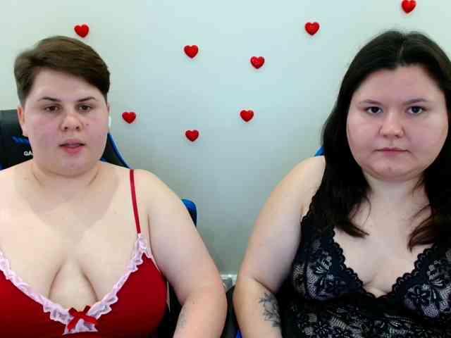 BeckyAndEllen webcam