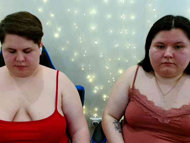 BeckyAndEllen webcam