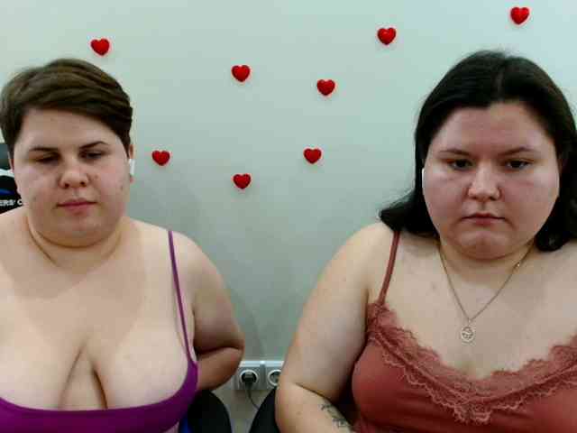 BeckyAndEllen webcam
