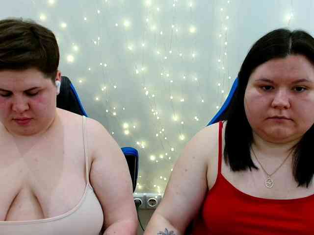 BeckyAndEllen webcam