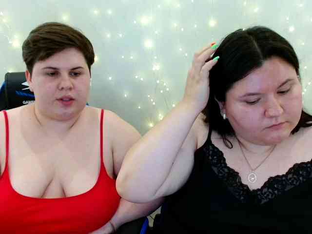 BeckyAndEllen webcam