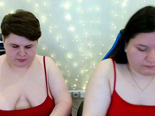 BeckyAndEllen webcam