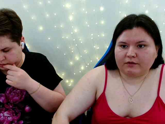 BeckyAndEllen webcam